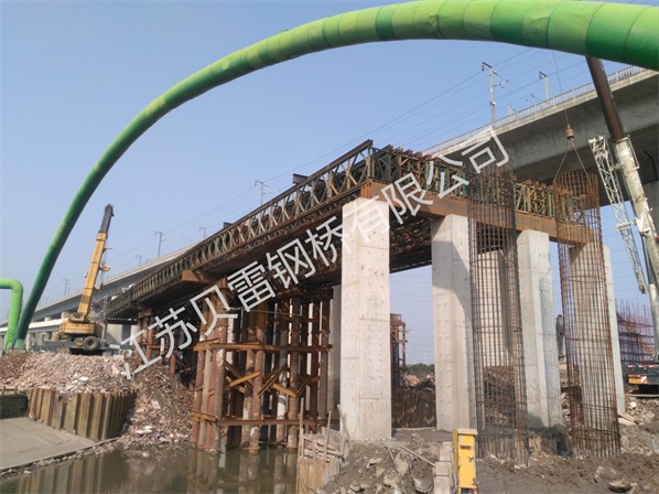 貝雷架在進(jìn)行組裝的時(shí)候需要什么設(shè)備